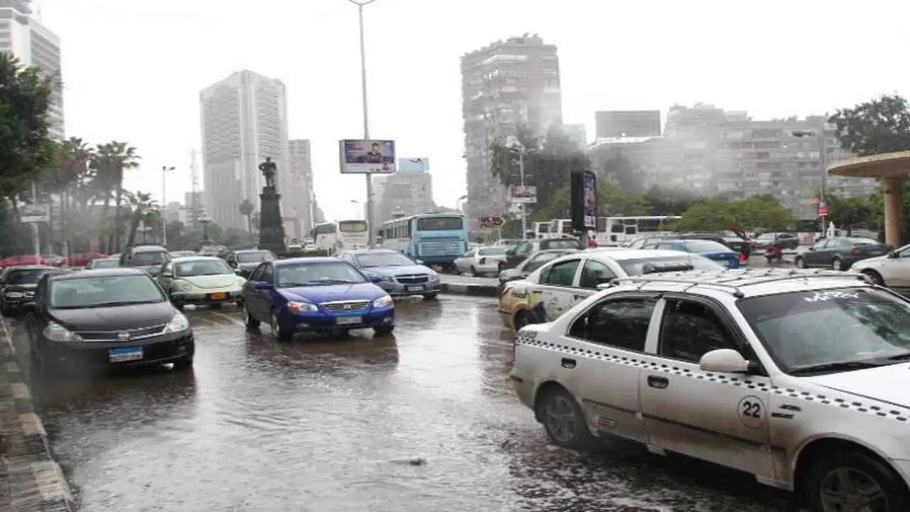 تحذير للأطراف.. الأرصاد الجوية توضح خريطة الأمطار والشبورة المائية يوم السبت